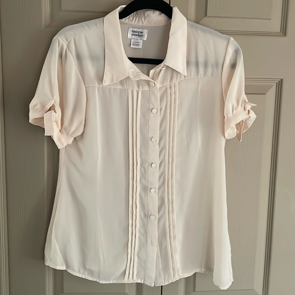 Unique Vintage 1940s Cream Short Sleeve Sheer Colvin Blouse